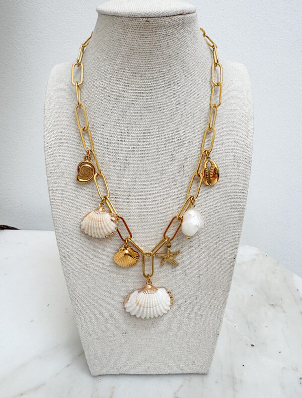 Statement Shell Waterproof Necklace - 18k Gold Plated Stainless Steel