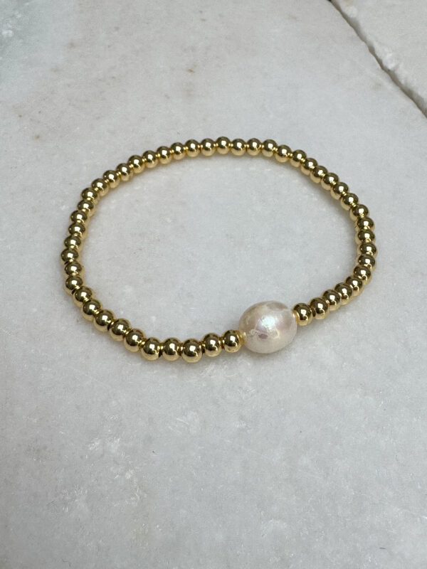 Isla Freshwater Pearl Stretch Bracelet - Gold