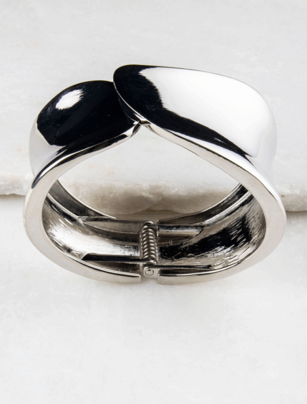 Delores Chunky Bangle - Silver Plated
