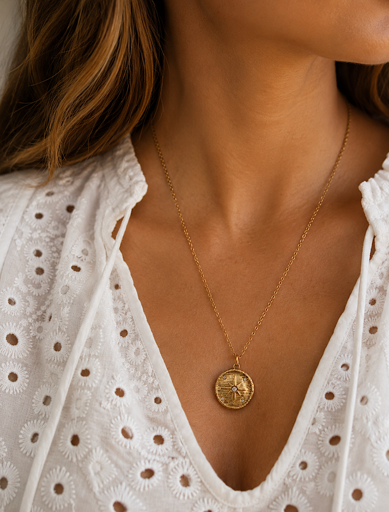 Aletta disc waterproof necklace-14k gold plated stainless steel. - Image 2