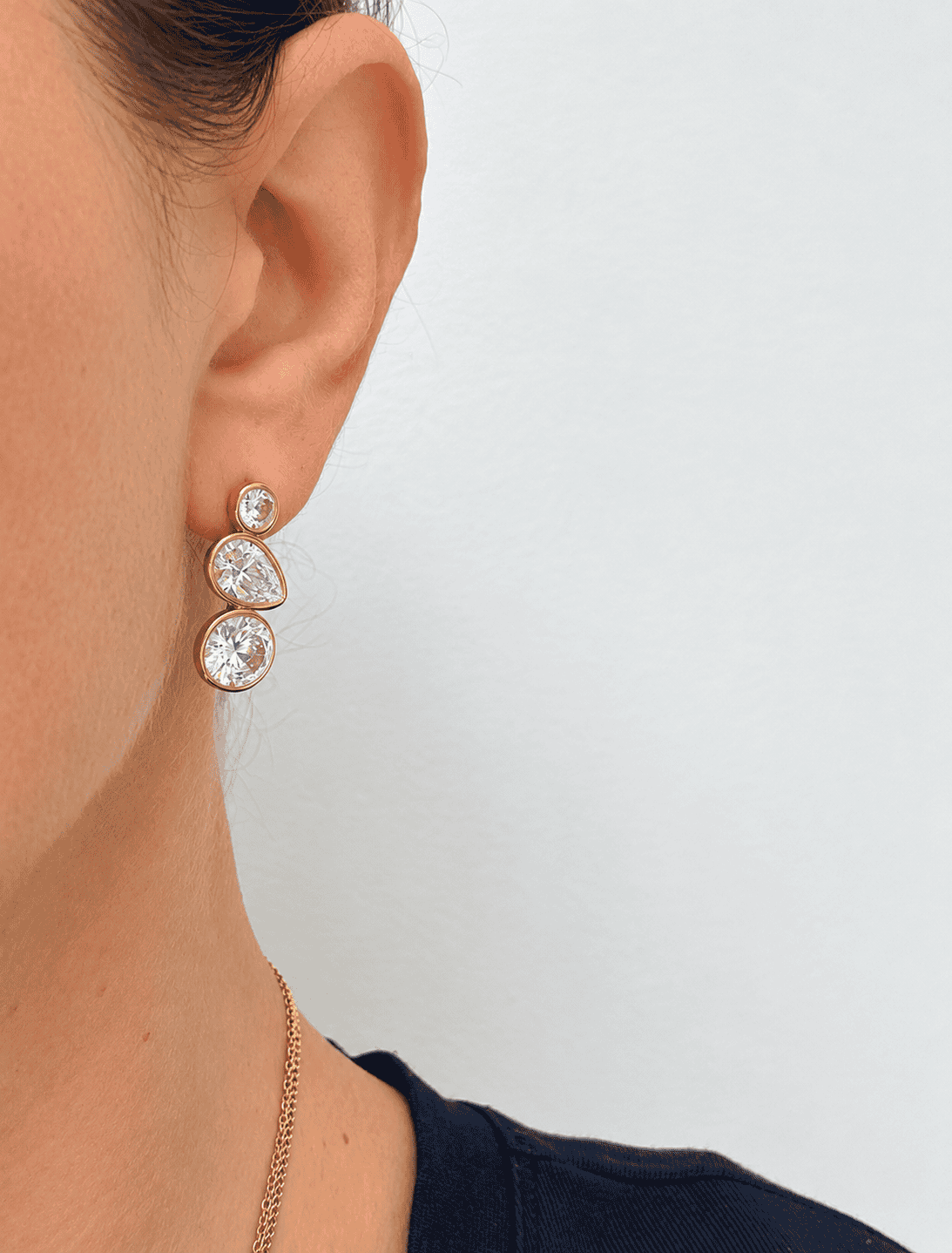 Sample Sale No53-Crystal earrings-Gold. - Image 2