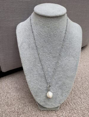 Sample Sale No.30-Waterproof chain with freshwater pearl charm.