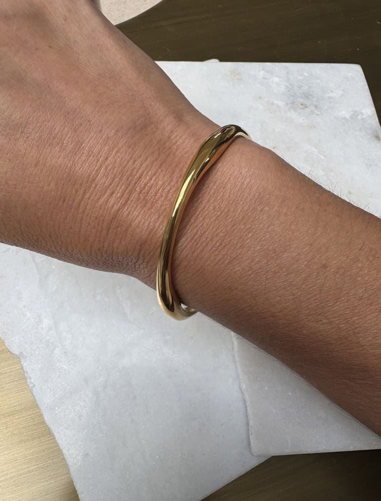Sample Sale No62- Waterproof bangle gold plated. - Image 2