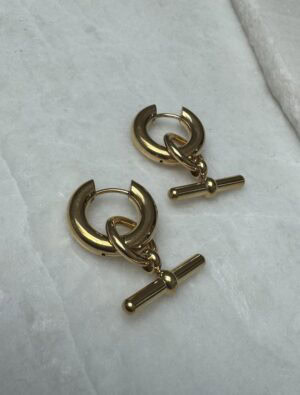 Sample Sale No63. Chunky hoop earrings with t bar.