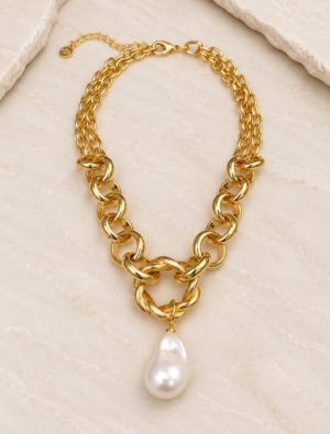 Livian statement necklace-14k Gold Plated/Pearl.